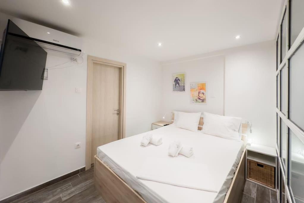 Elegant Athens Downtown Studio Экстерьер фото