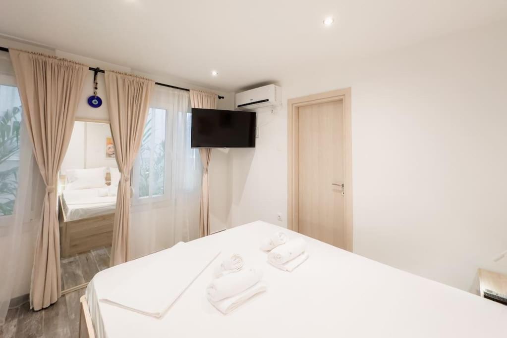Elegant Athens Downtown Studio Экстерьер фото